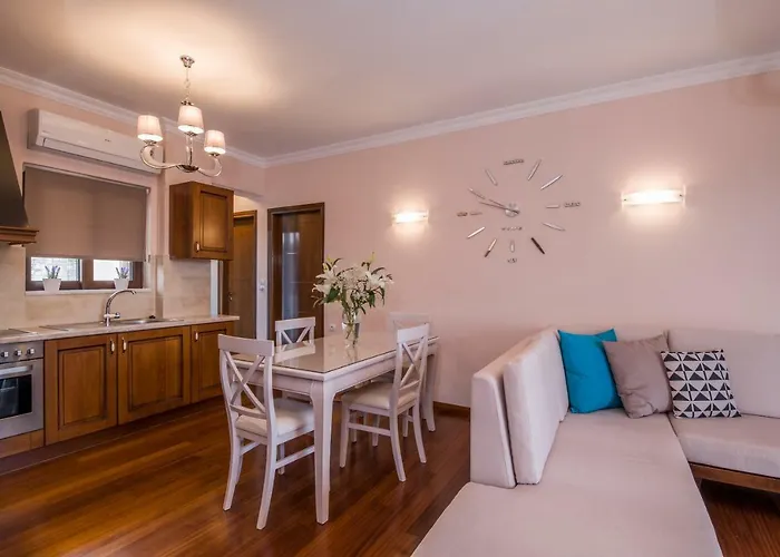 Casa Leone Suites