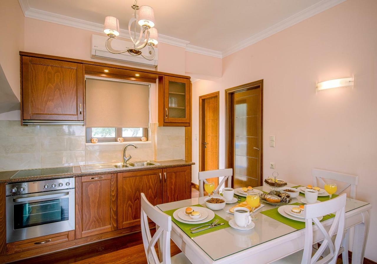 Casa Leone Апартаменты Сталос